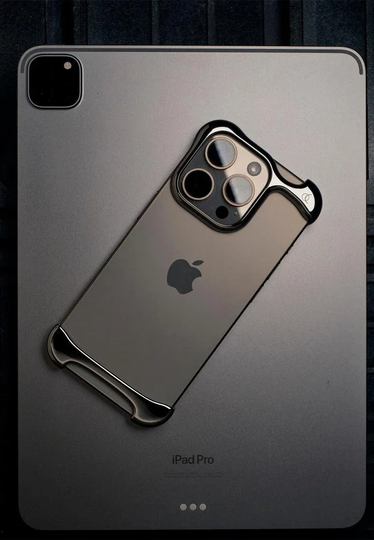 Arc Pulse Aluminium Case for iPhone 16 Pro