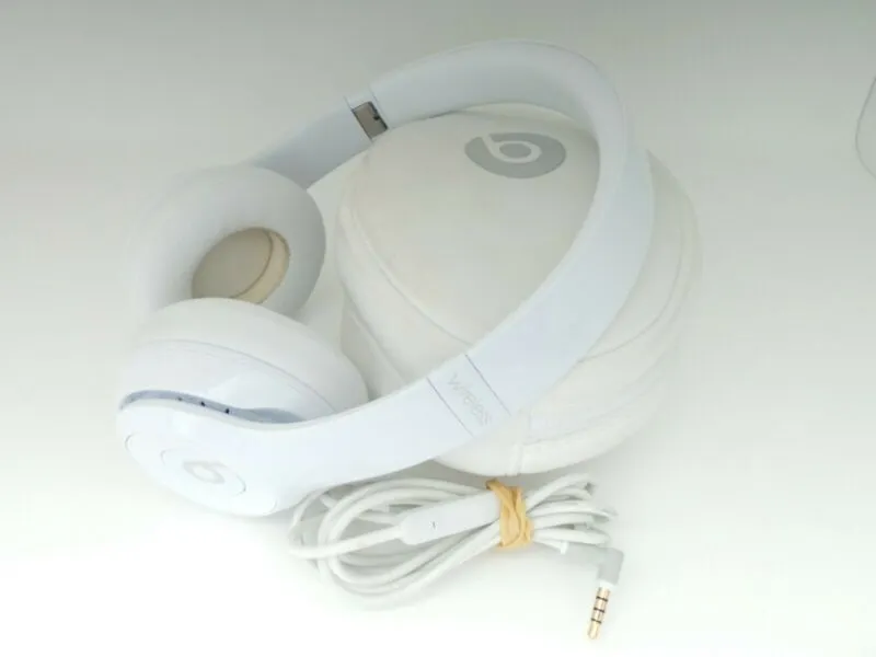 Beats by Dr. Dre Solo 3 Wireless Bluetooth Headband Headphones