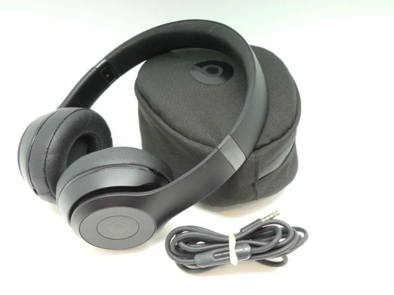 Beats by Dr. Dre Solo 3 Wireless Bluetooth Headband Headphones