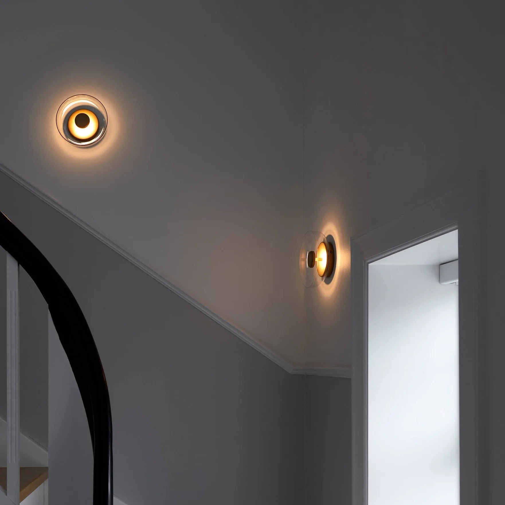 Blossi Wall Lamp