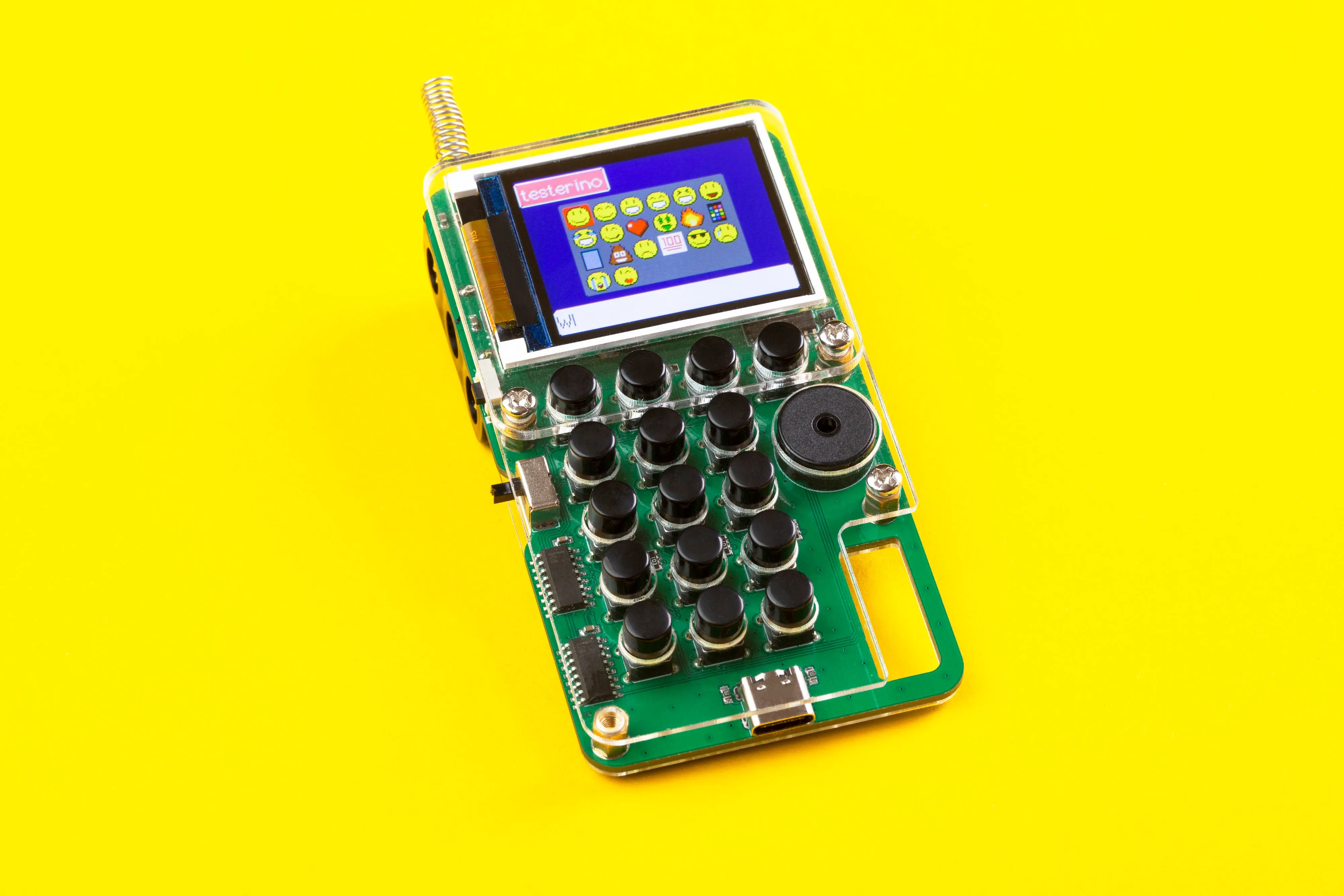 CircuitMess Chatter
