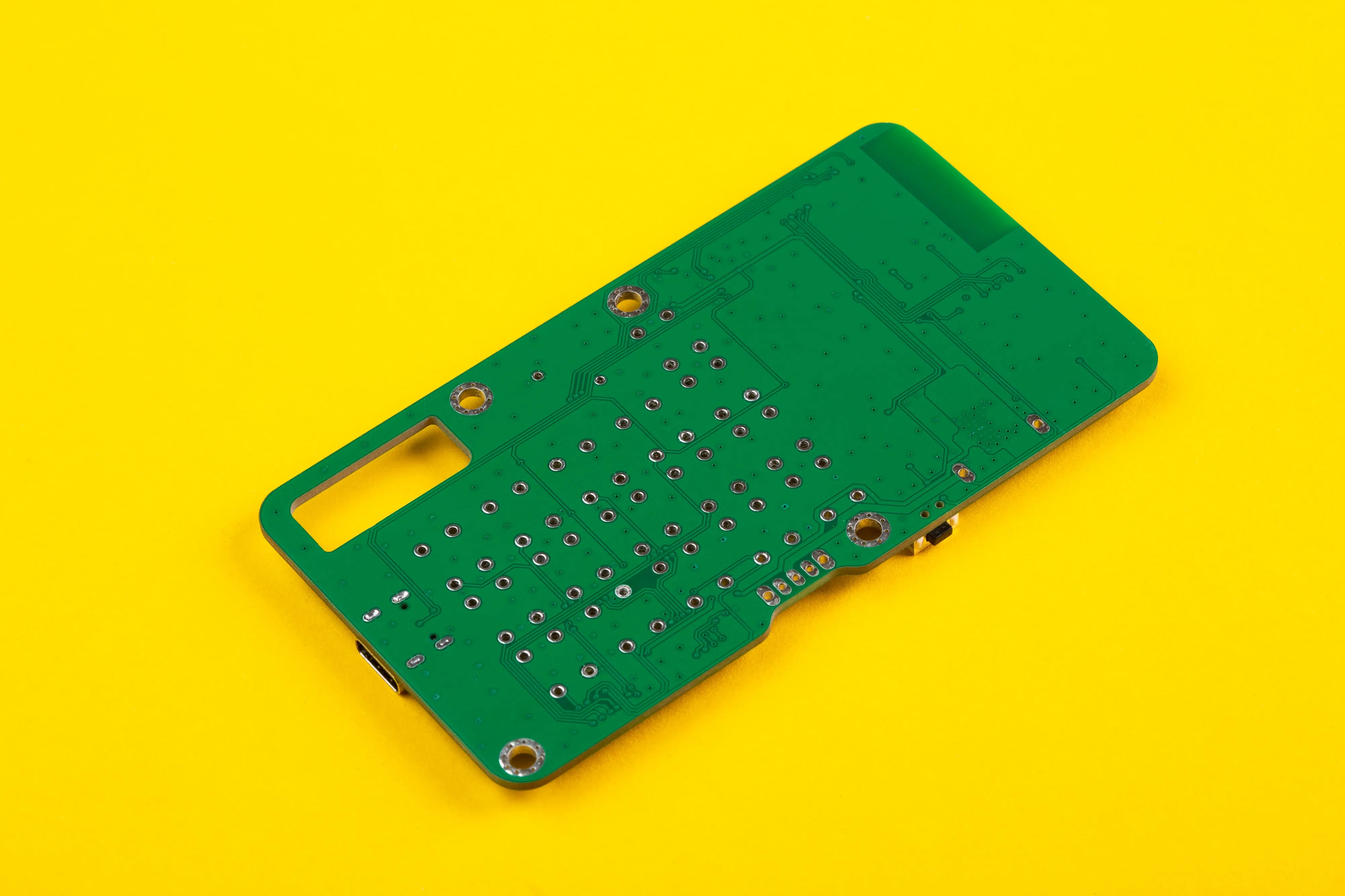 CircuitMess Chatter