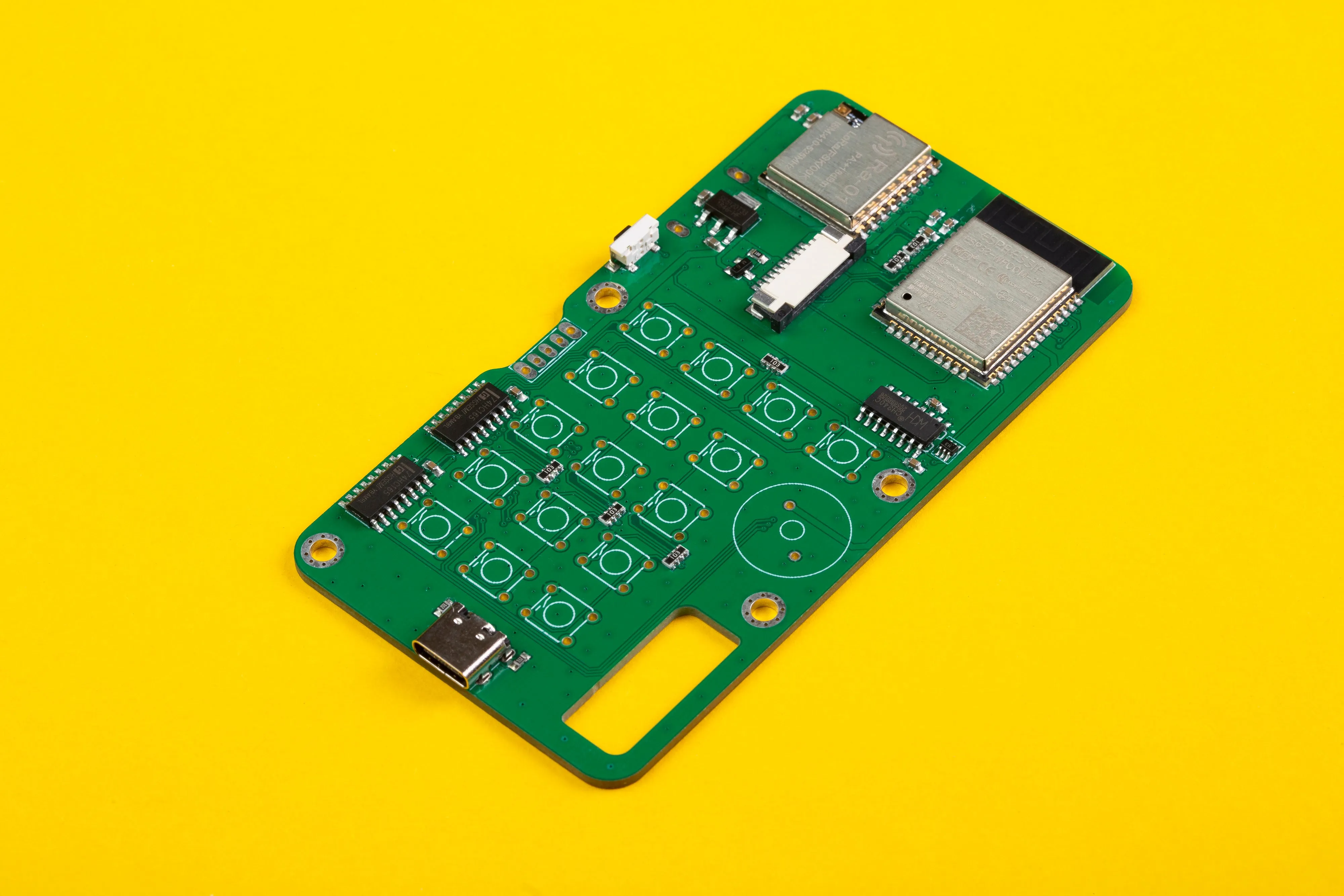 CircuitMess Chatter