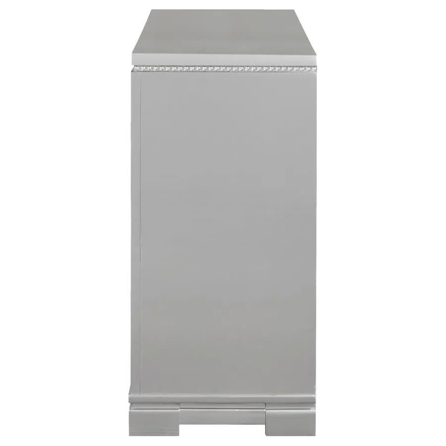 Eleanor Upholstered Tufted Bedroom Set Metallic