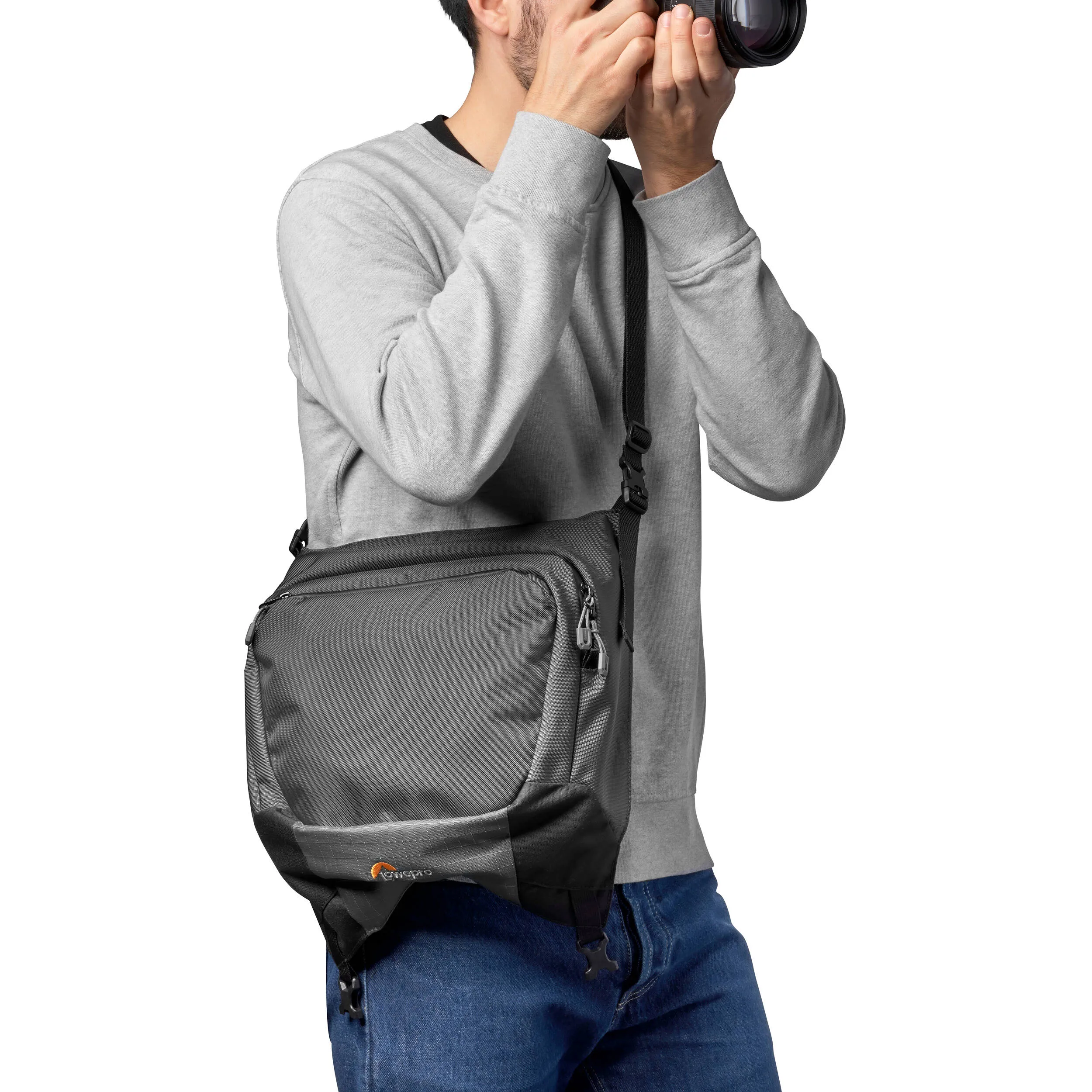 LowePro     PRO TREKKER BP 550 AW II - GREY/BLACK