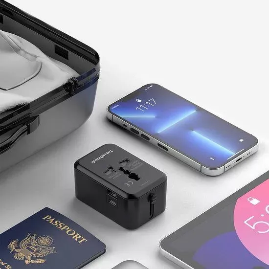 Universal Travel Plug
